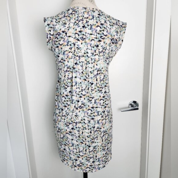 H M Sleeveless Blouse - Picture 4 of 5